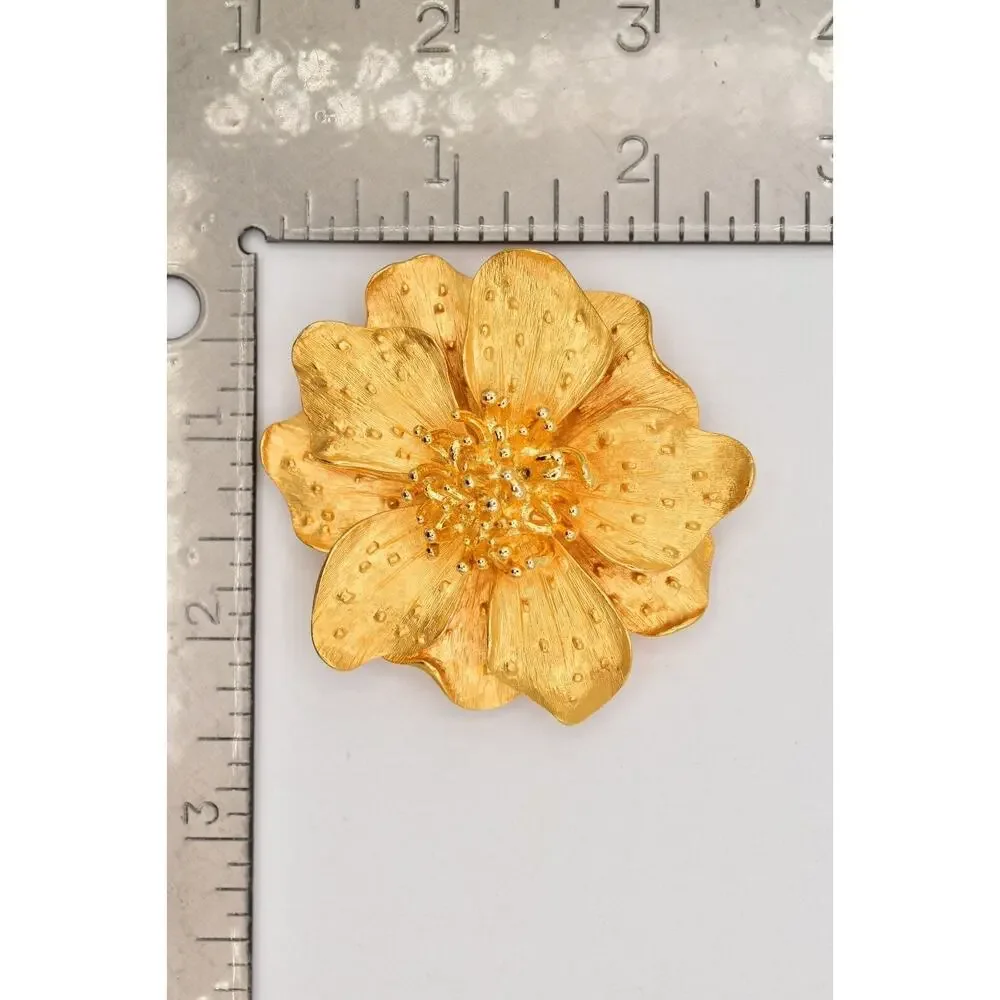 KJL Vintage Dogwood Flower Pin Brooch Brushed Gold Matte Chunky Signed 80s BinBK